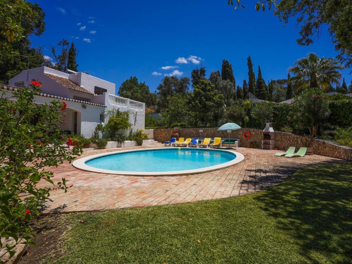 Roofed Villa In Albufeira With Private Swimming Pool Olhos de Agua  Camera foto